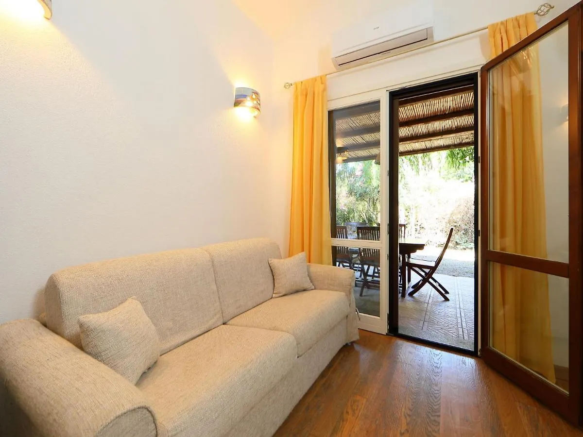 Holiday Home San Pietro Green By Interhome Valledoria  0*, Valledoria (Sardinia)